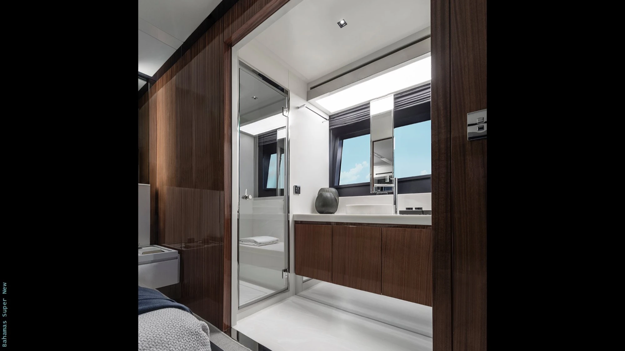 Riva 76' Bahamas Super