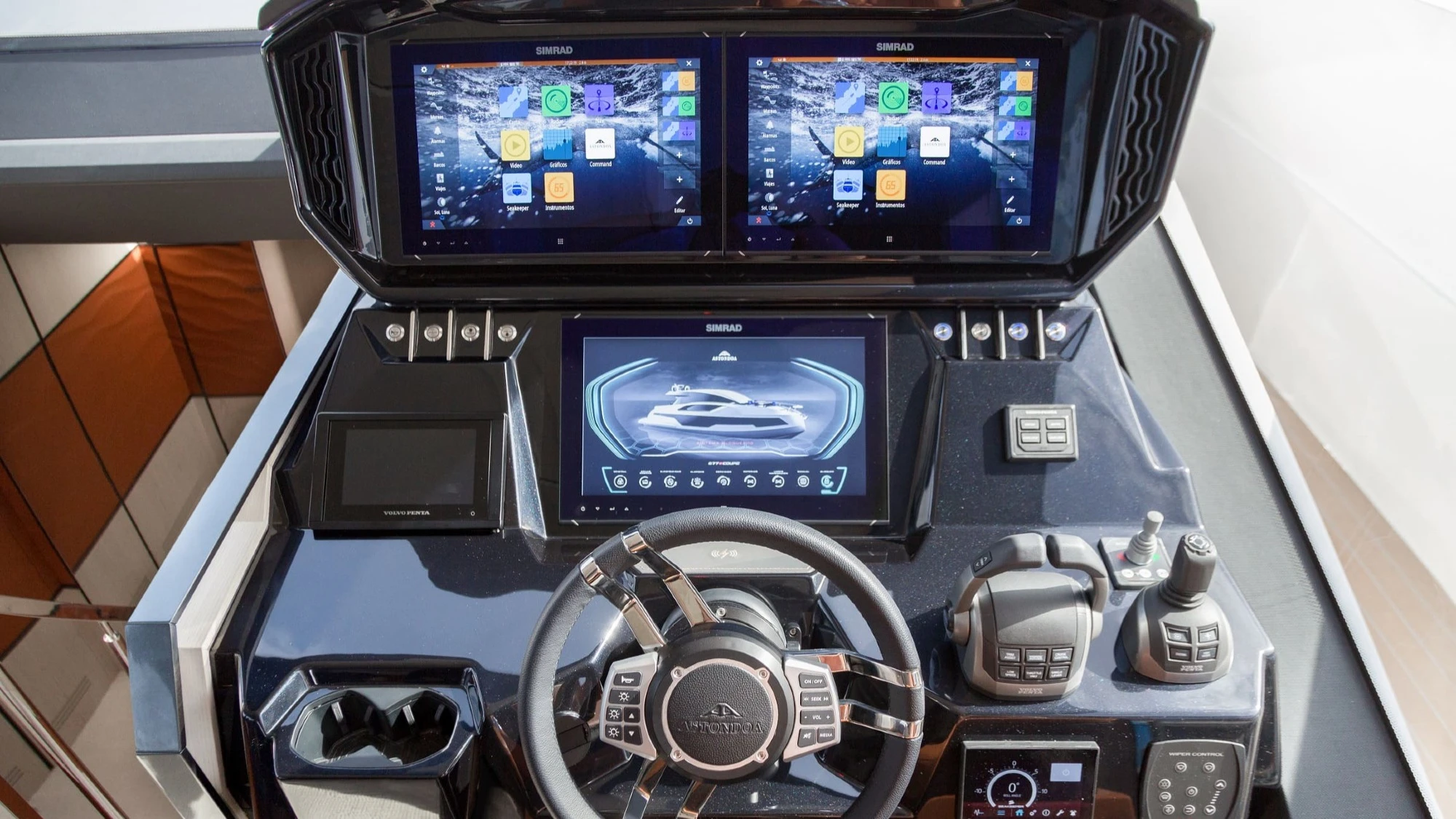 Astondoa 677 Coupe