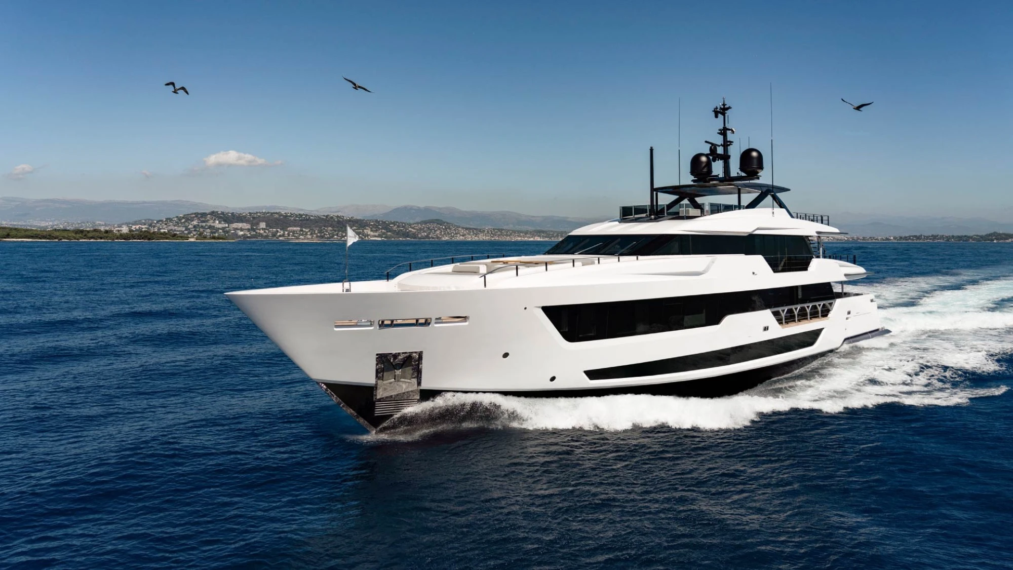 Custom Line 140'
