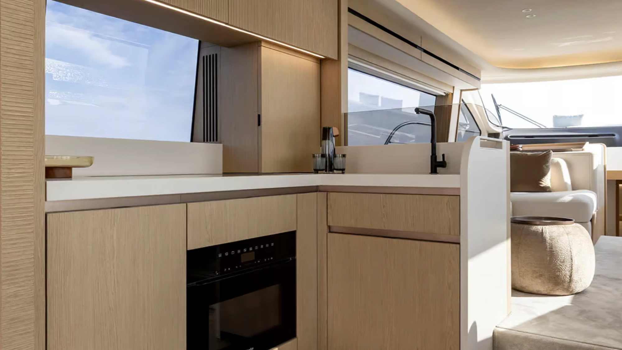 Azimut Fly 62
