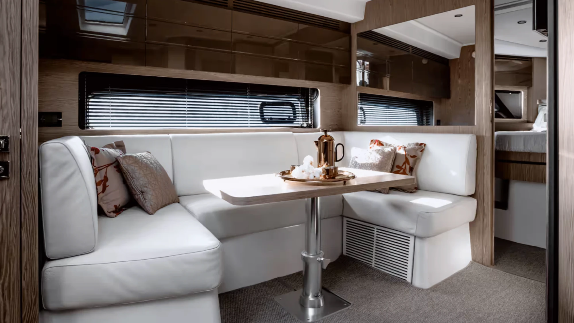 Azimut Atlantis 45