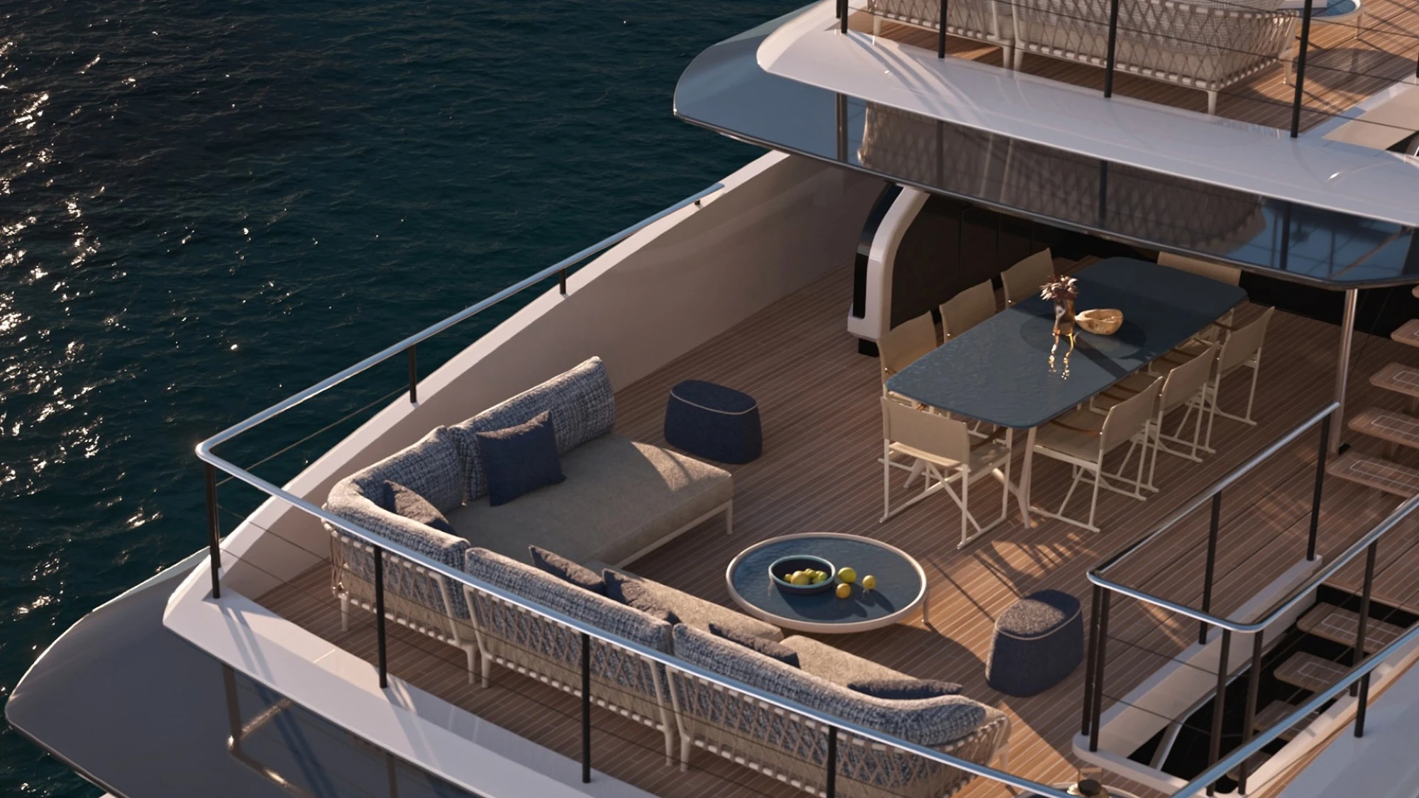 Custom Line Saetta 128'