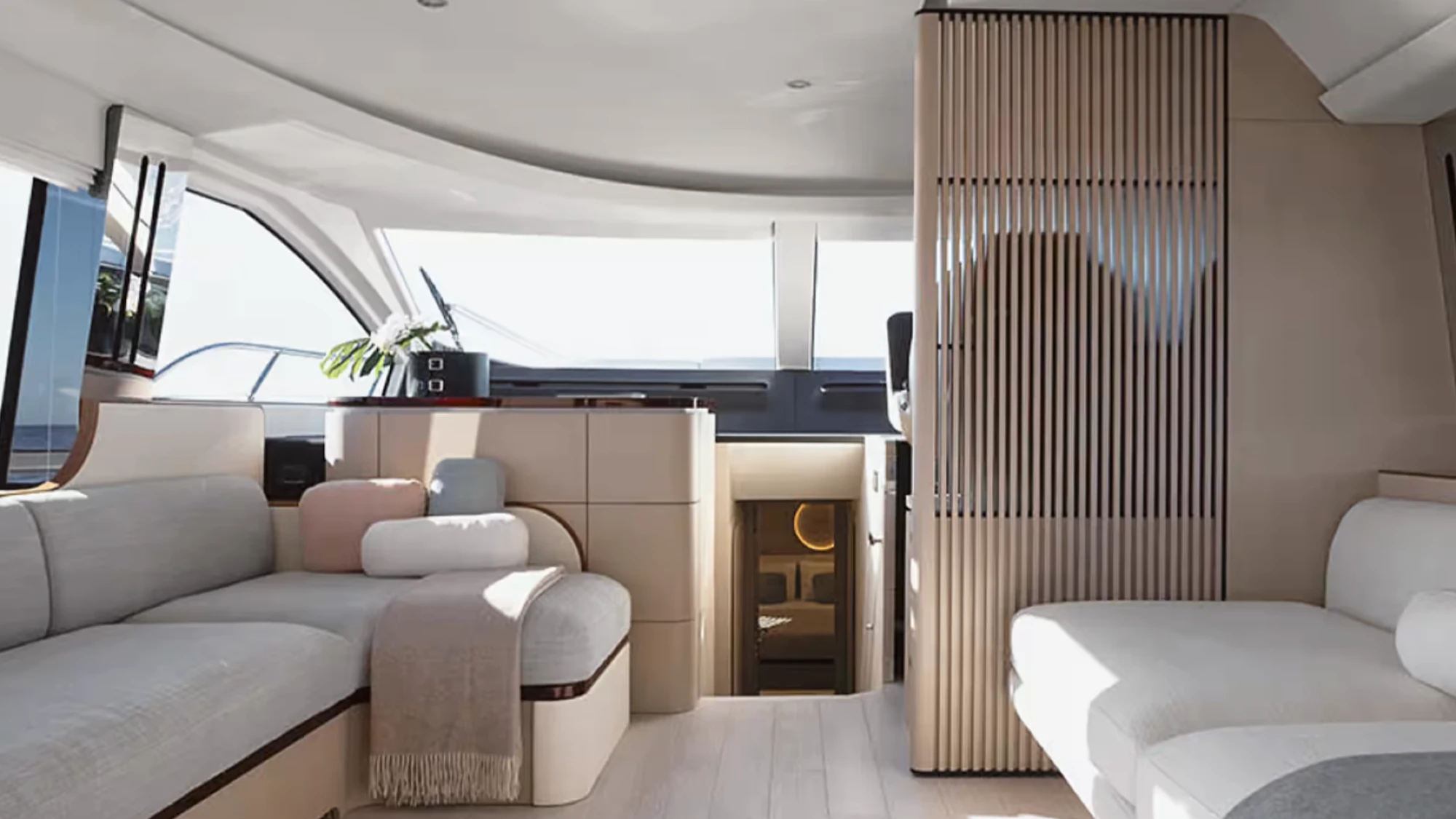Azimut Fly 68
