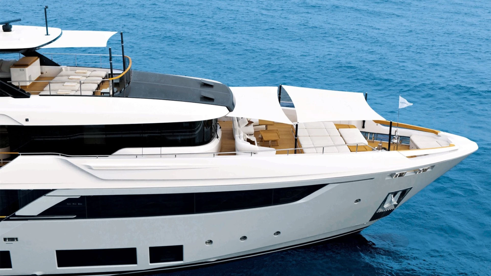 Custom Line Navetta 38