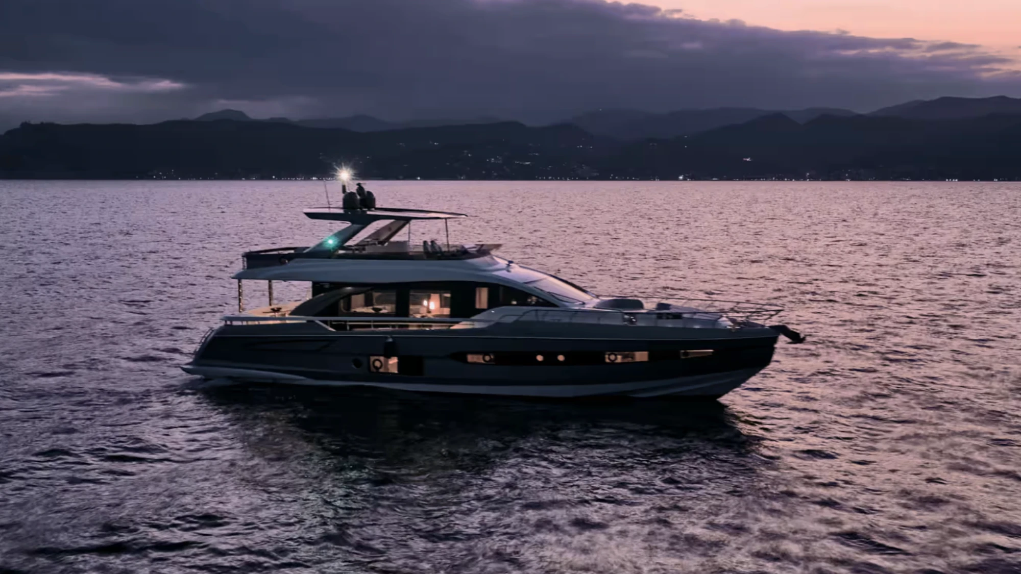 Azimut Fly 78