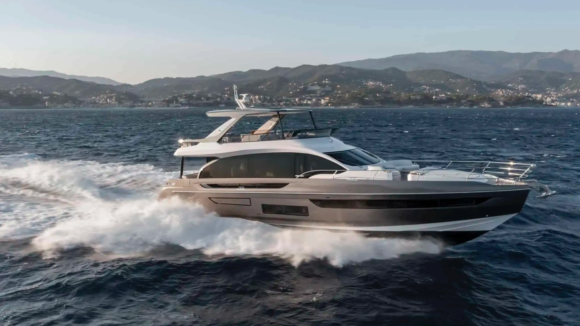 Azimut Fly 72