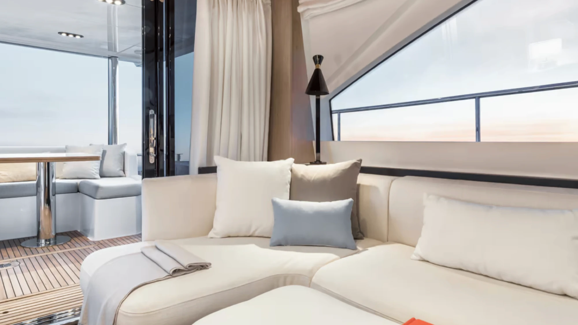 Azimut Fly 60