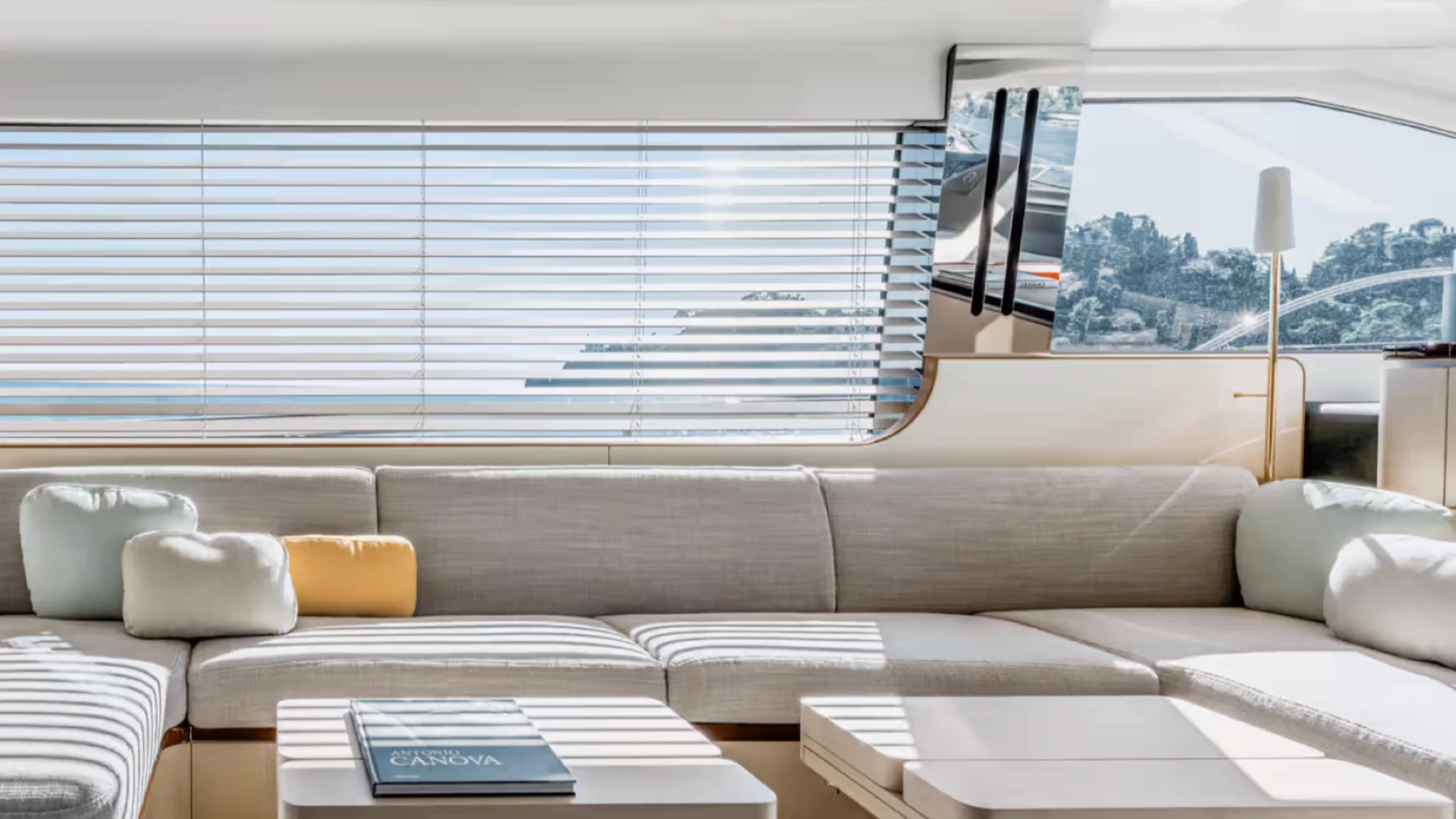Azimut Fly 68