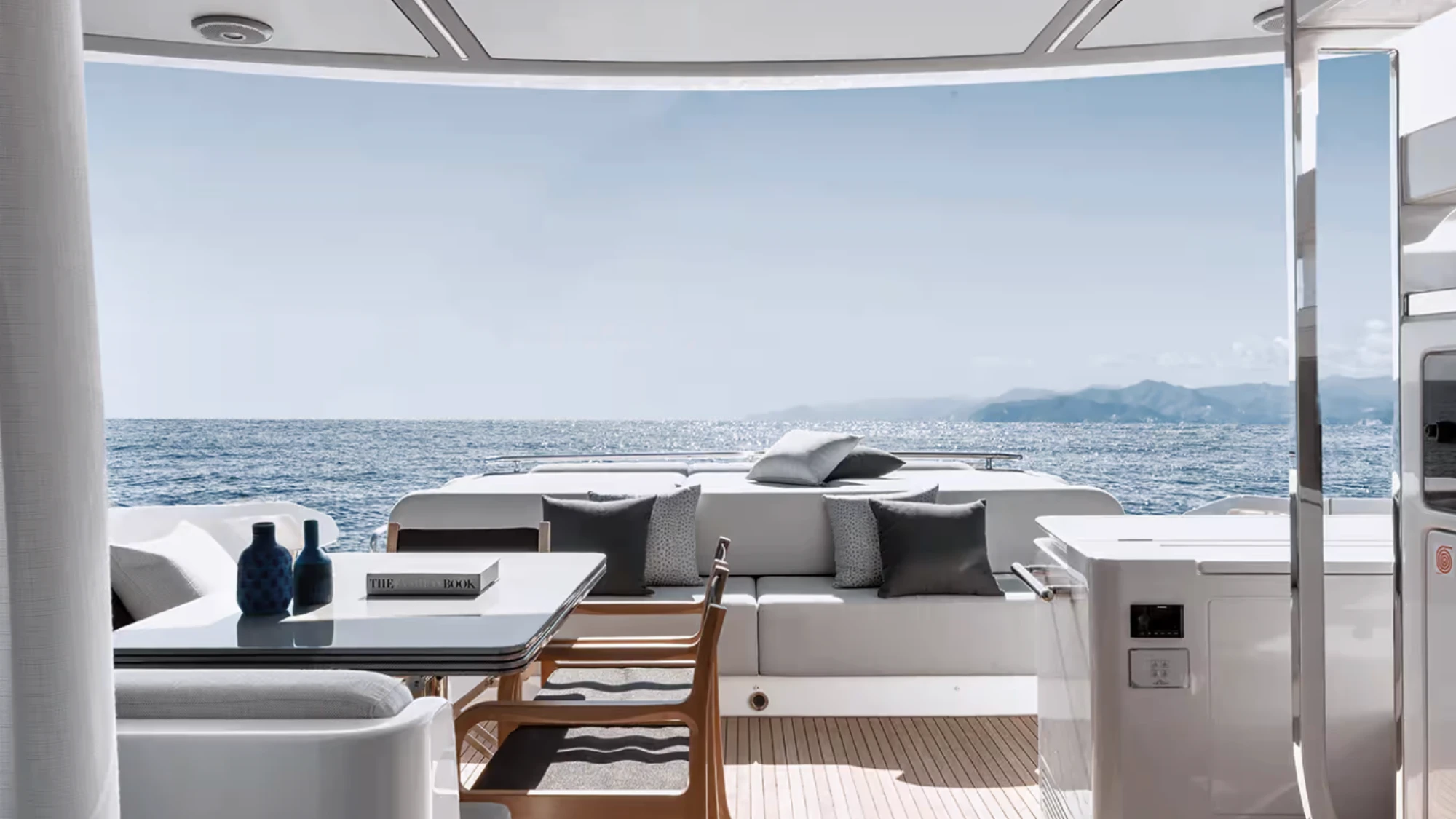 Azimut S8