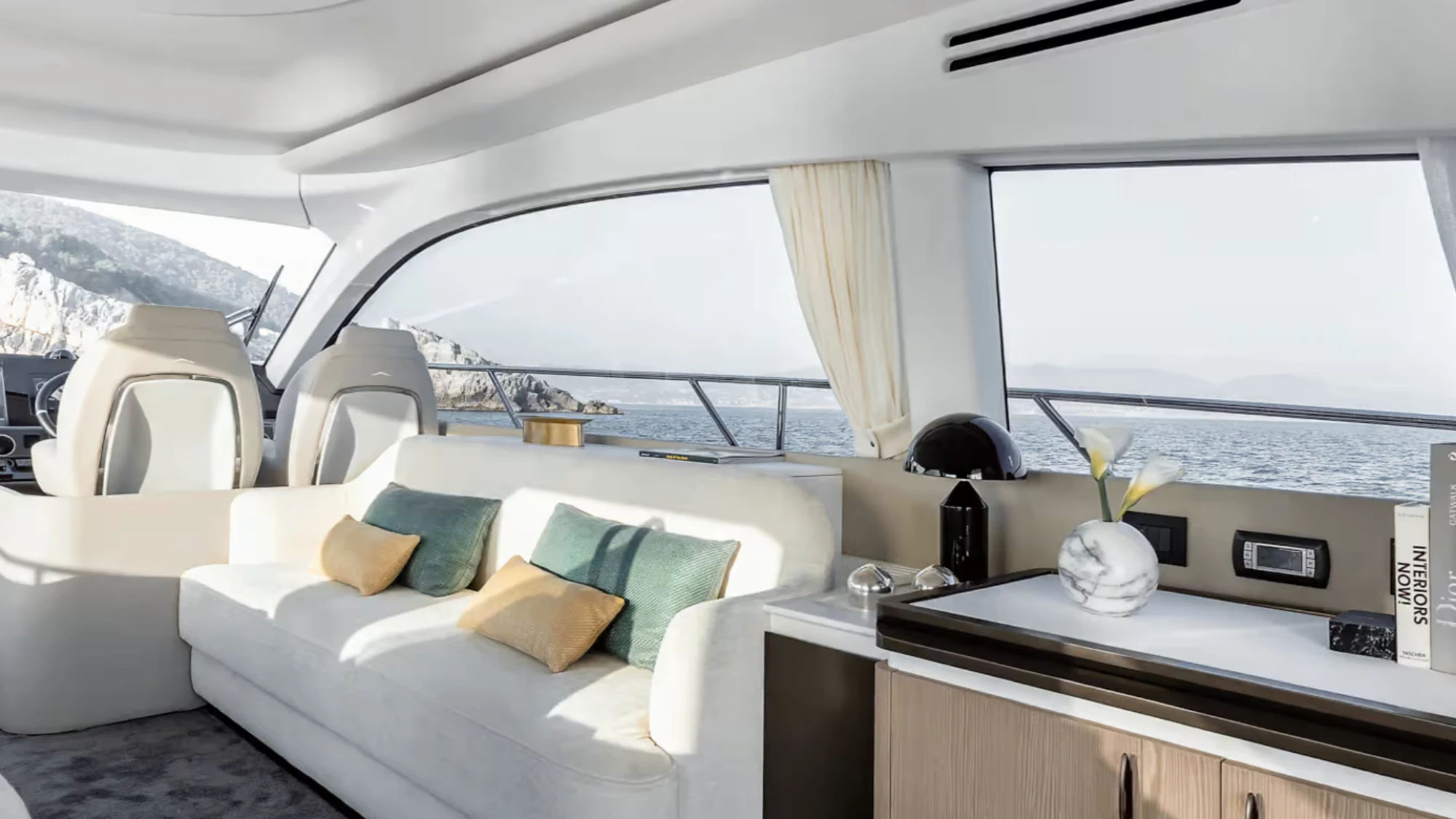 Azimut Fly 53