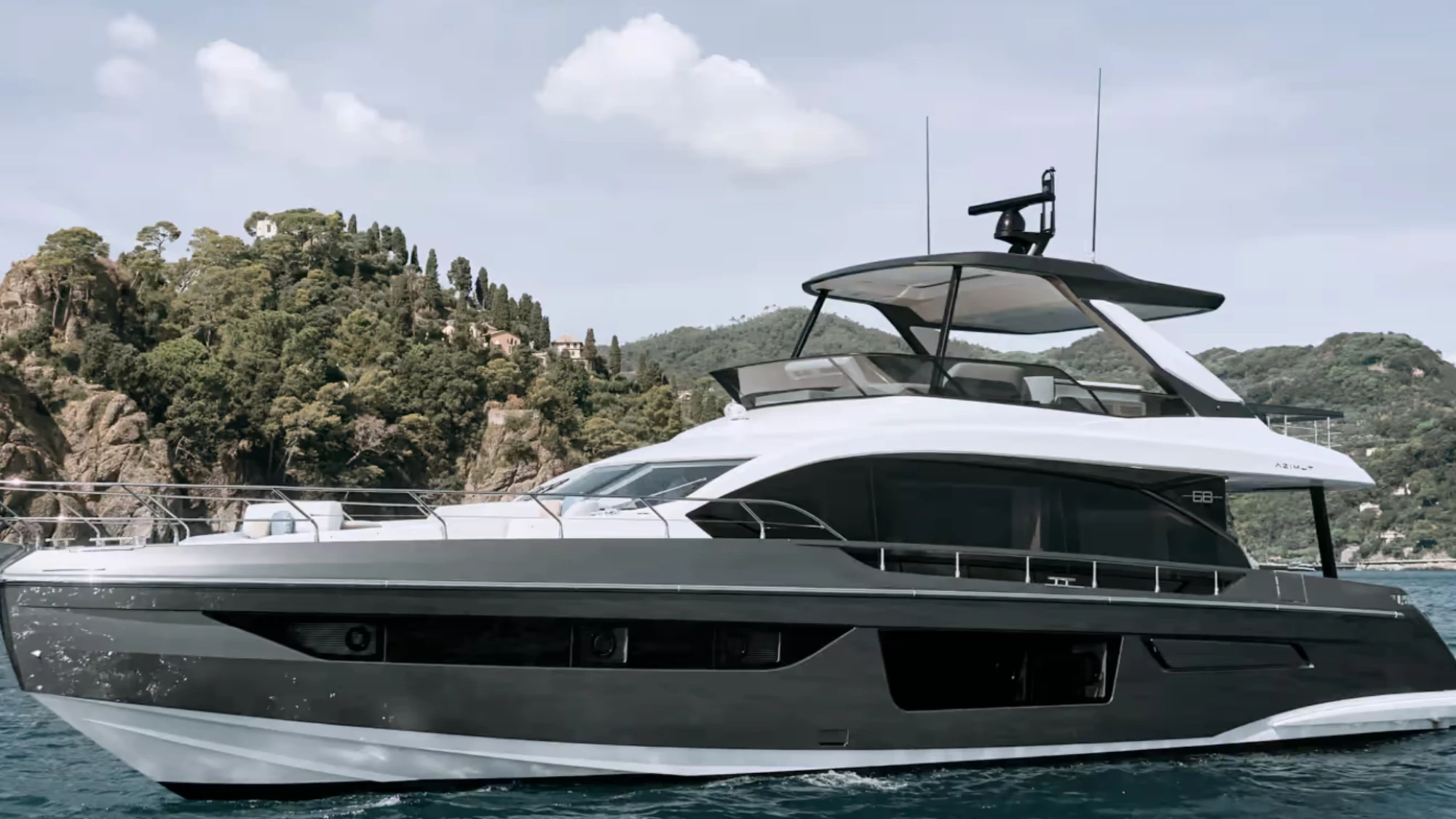 Azimut Fly 68