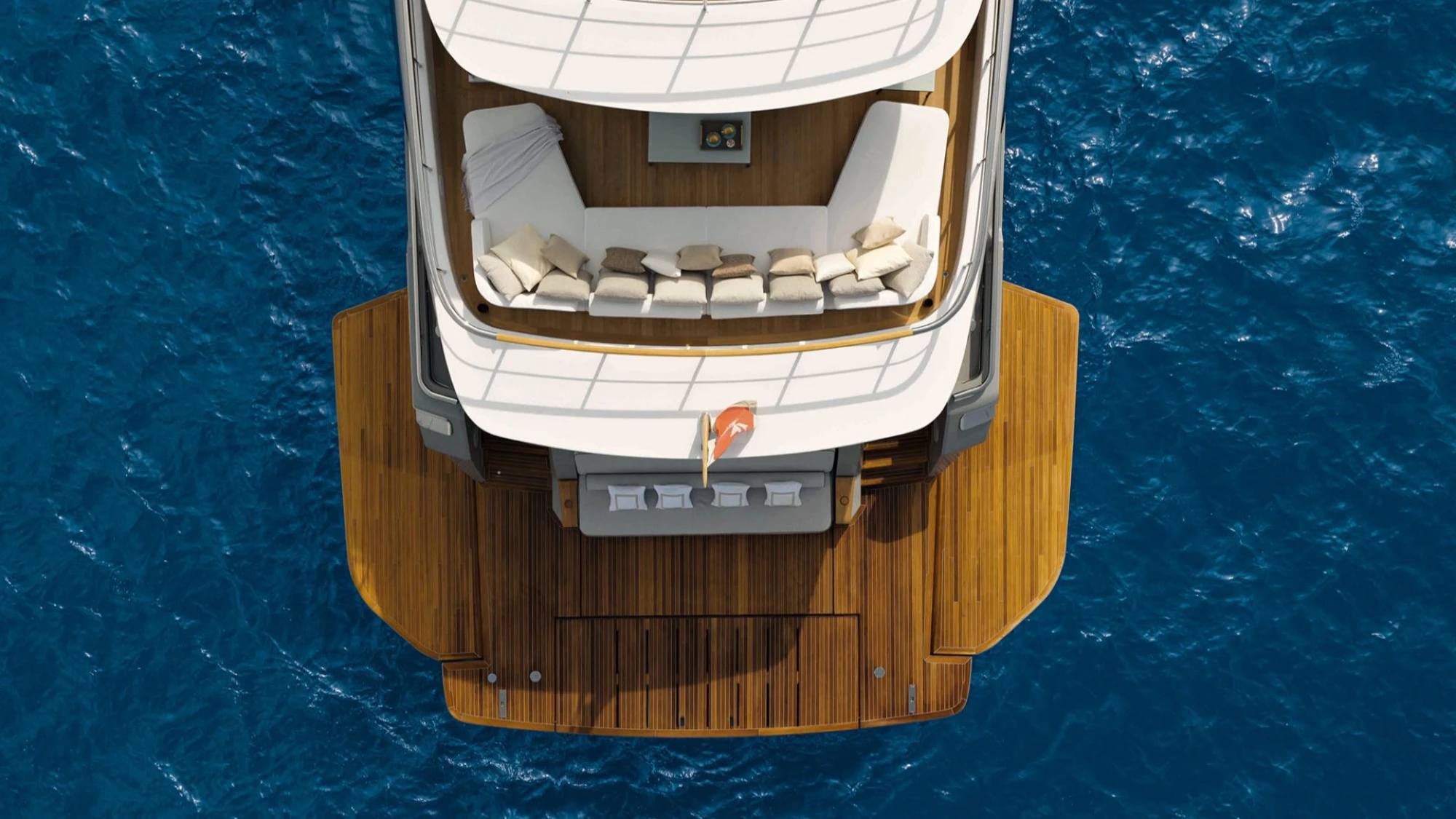 Custom Line Navetta 38