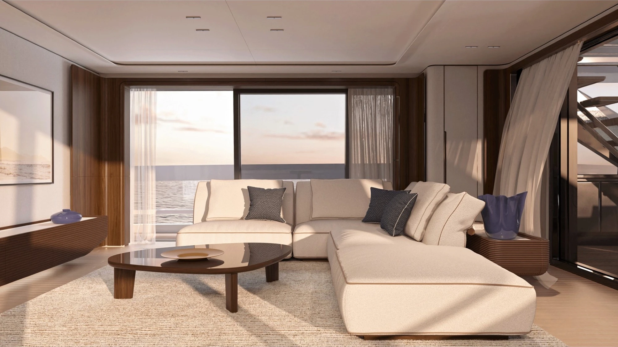 Custom Line Saetta 128'