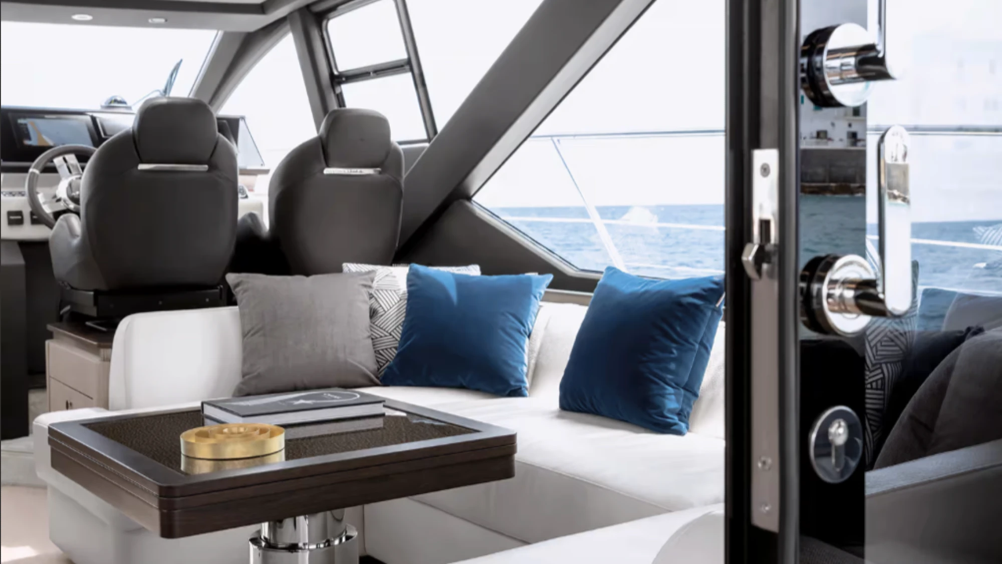 Azimut S6