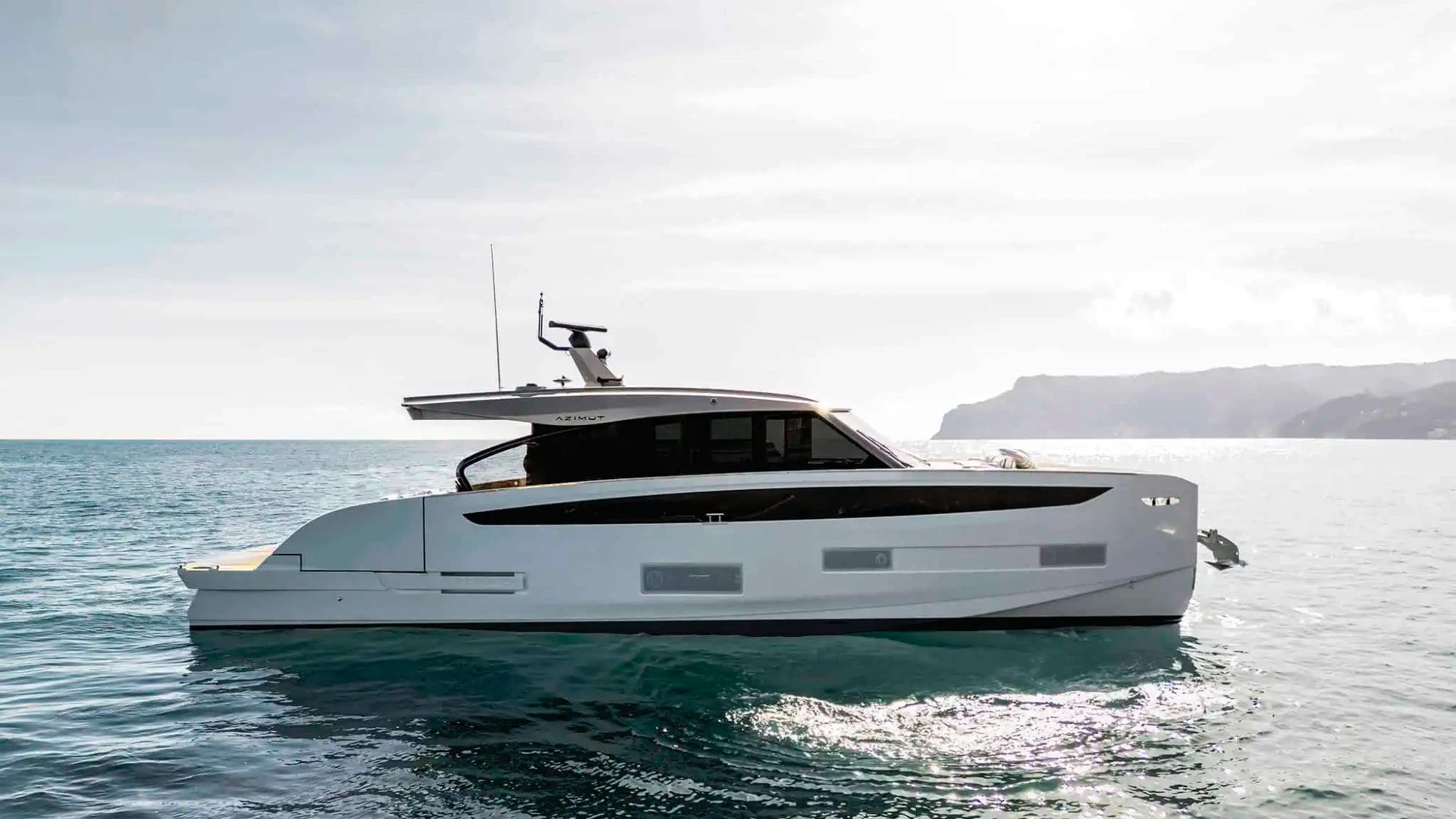 Azimut Seadeck 6